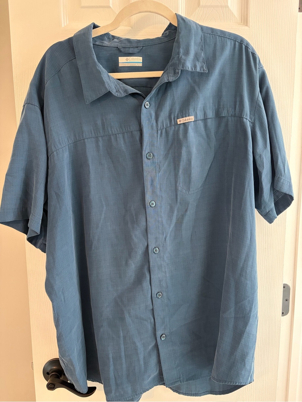 Columbia Men's Short-Sleeve Button-Up Shirt — Blue XL